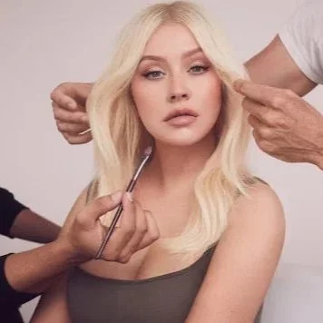 thatgrapejuice-christina-aguilera-xtina-lidl-2.jpg