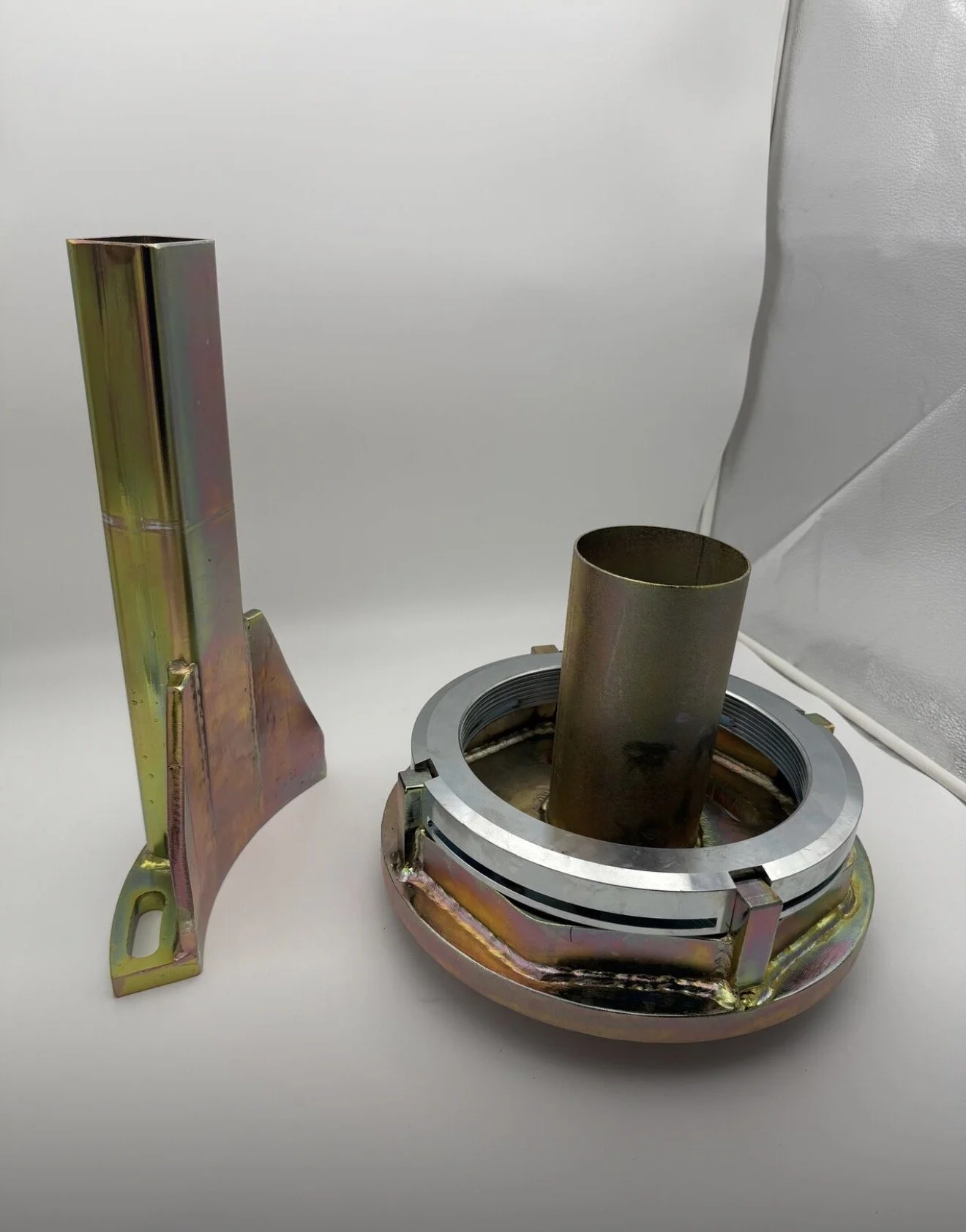 ENERCON E48 - FRONT NUT SOCKET AND SUPPORT ARM SET - NEW