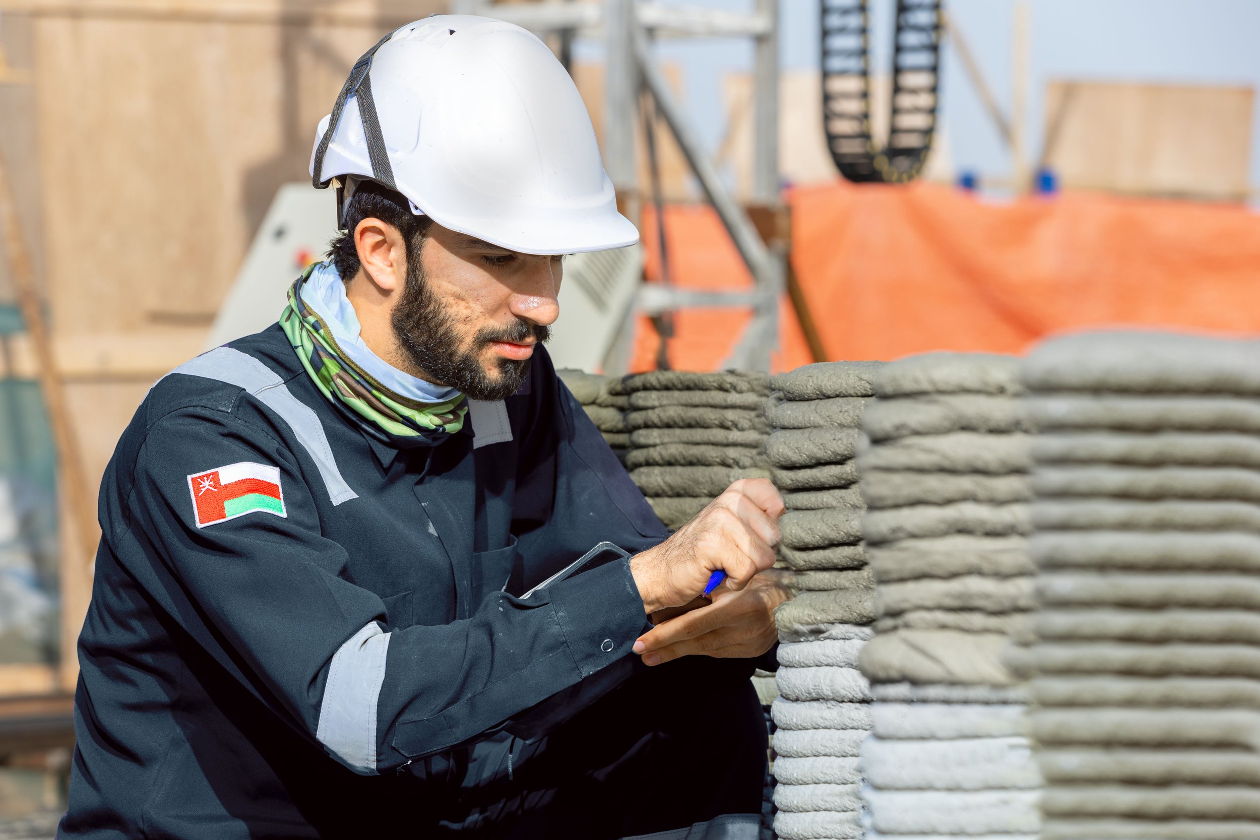 شركة عُمانية رائدة في الطباعة الخرسانية ثلاثية الأبعاد والتصنيع المتقدم