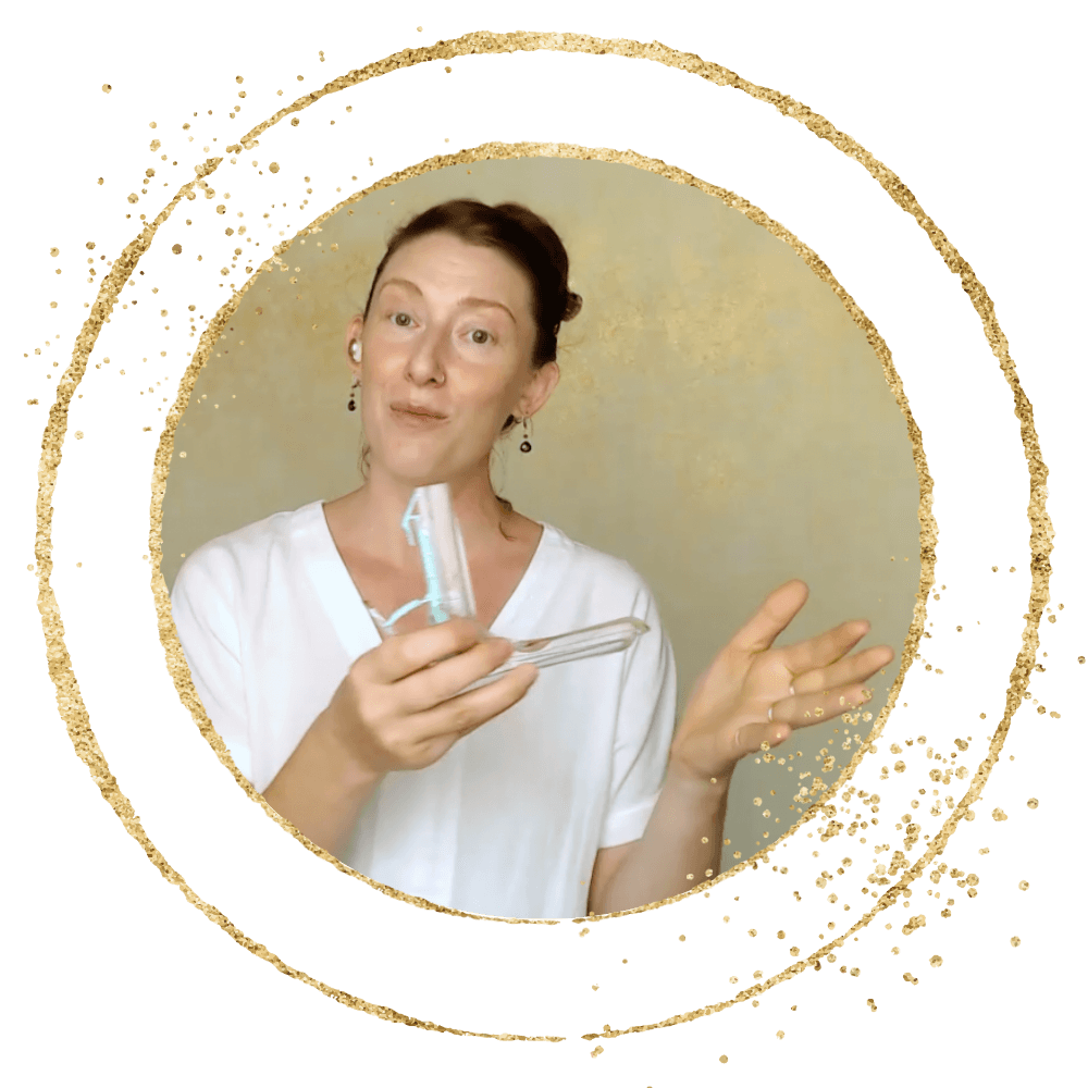 muse holds a plastic speculum