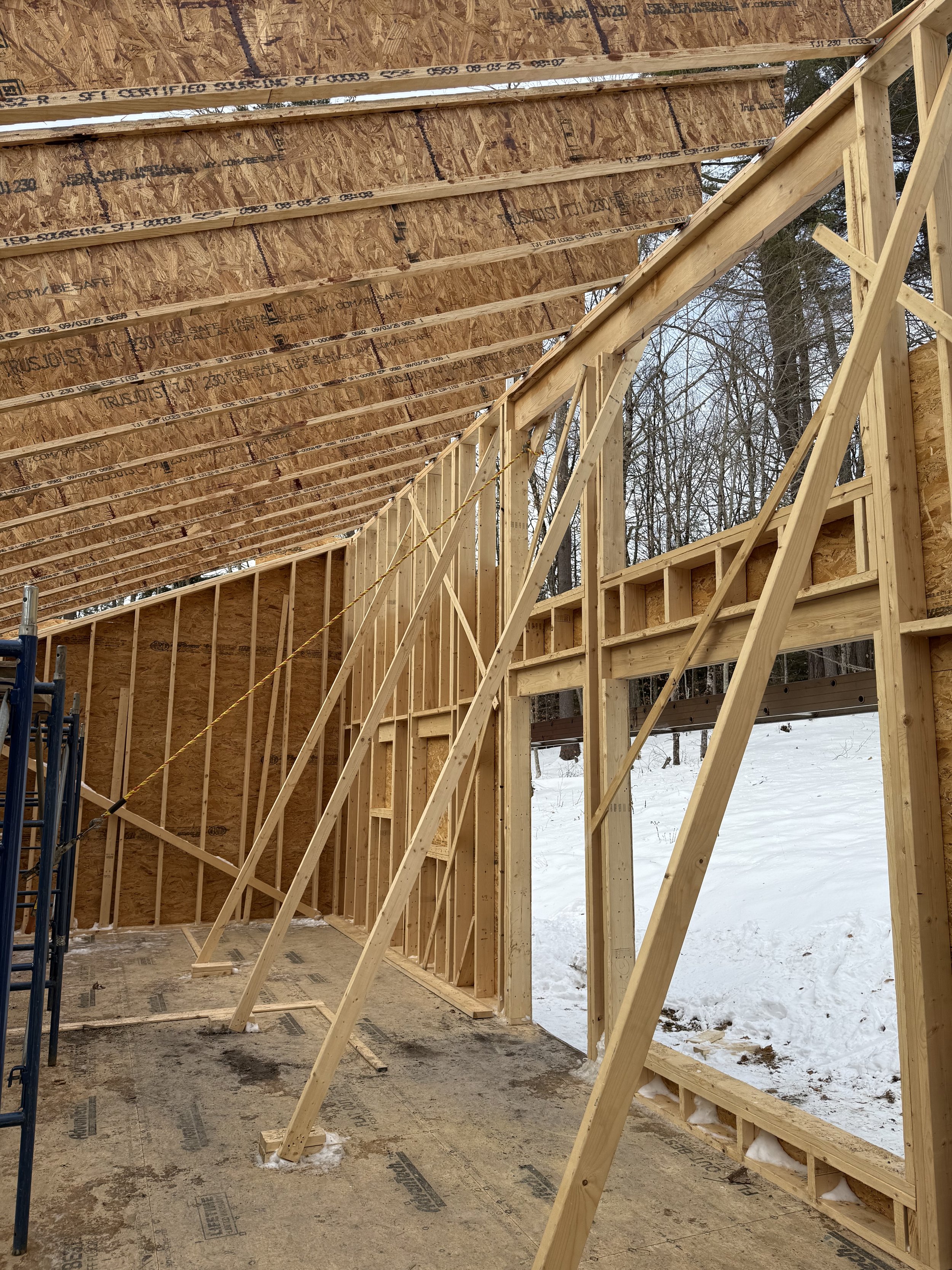 ADU Interior Lkg West.jpg