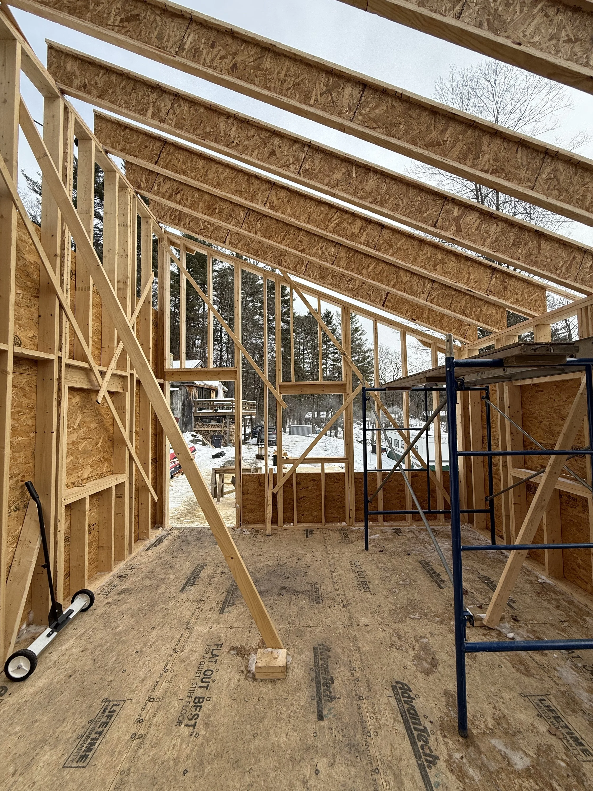 ADU Interior Lkg East.jpg