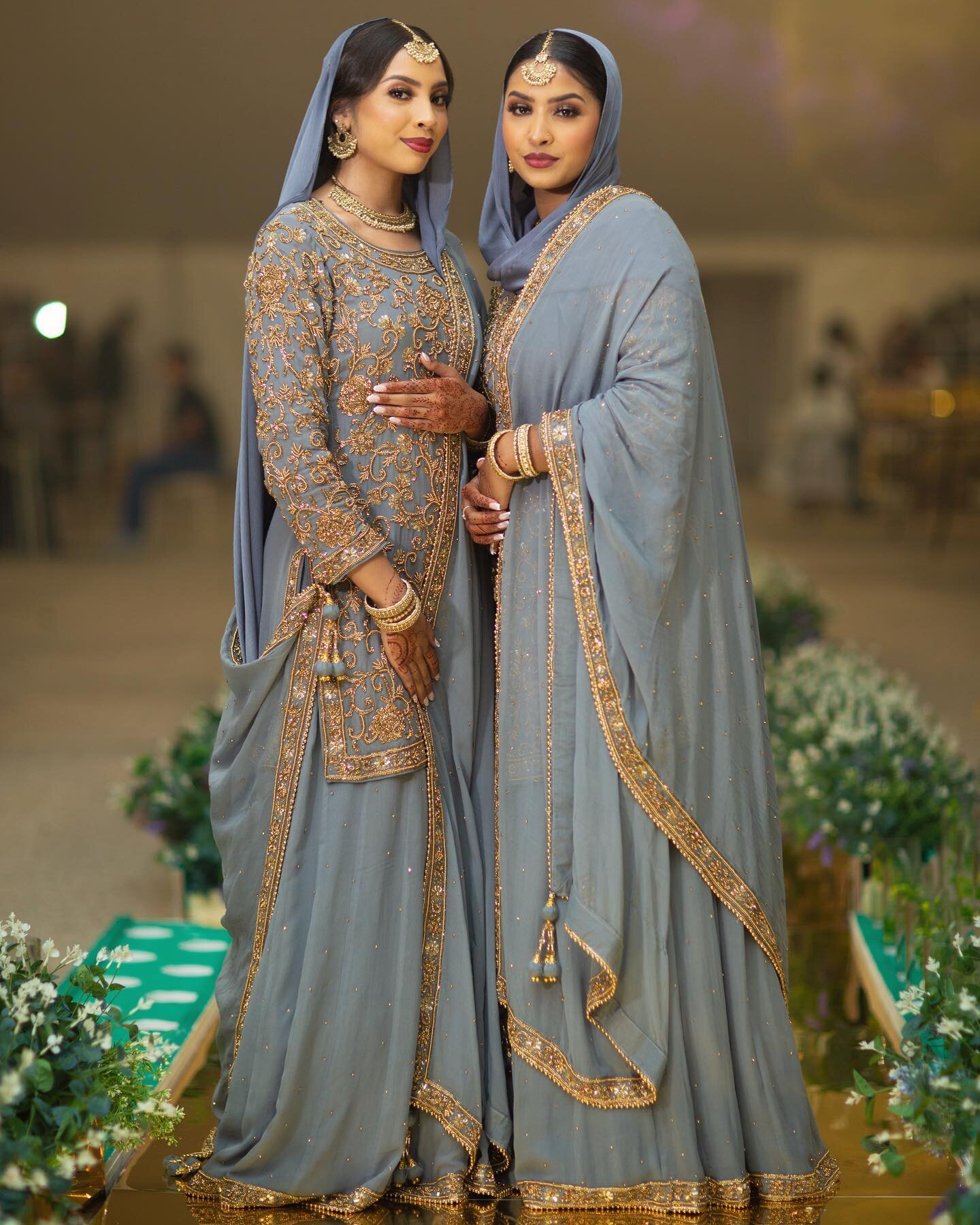 #sisters π«Άπ»
Photography @vogueeventslondon
#vogueeventslondon #wedding #instagood #weddingdress #weddingtrailer #bengaliwedding #pakistaniwedding #indianwedding #cinema #cinematography #photooftheday #reels #reelsinstagram #sistersquad #sisterlo