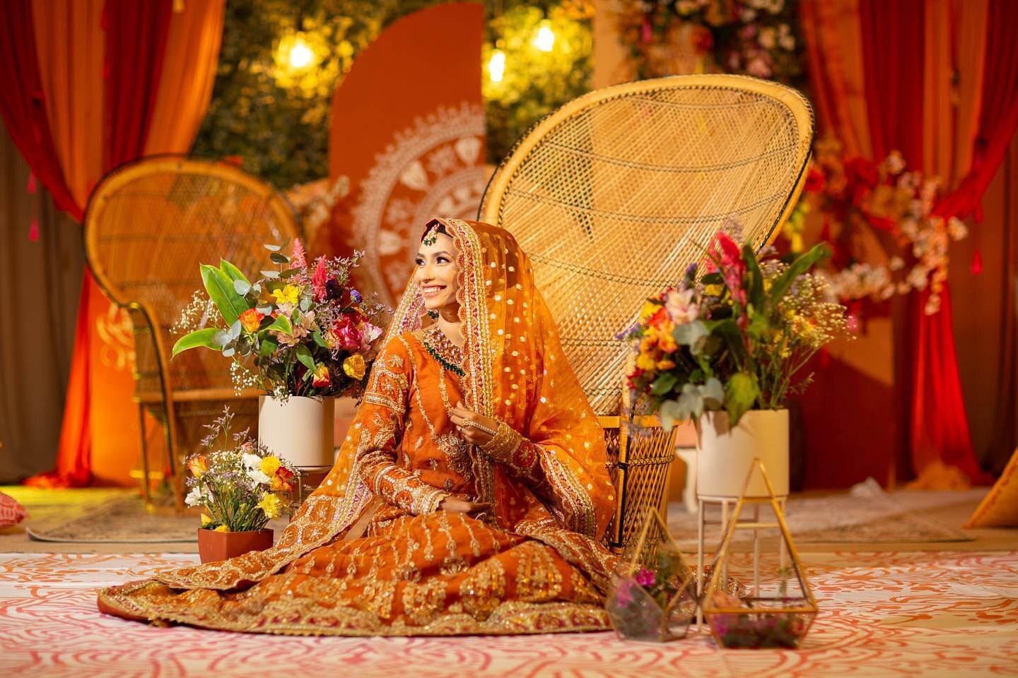 How amazing is this look?! π₯
Photography by: @vogueeventslondon
Stunning Decoration by: @eventsbyfairydust
Outfit: @amayrah.official
Jewellery: @jewels_byjazz
MUA: @shakiraalimua
#photography #media #asianbride #bengalibride #pakistanibride #