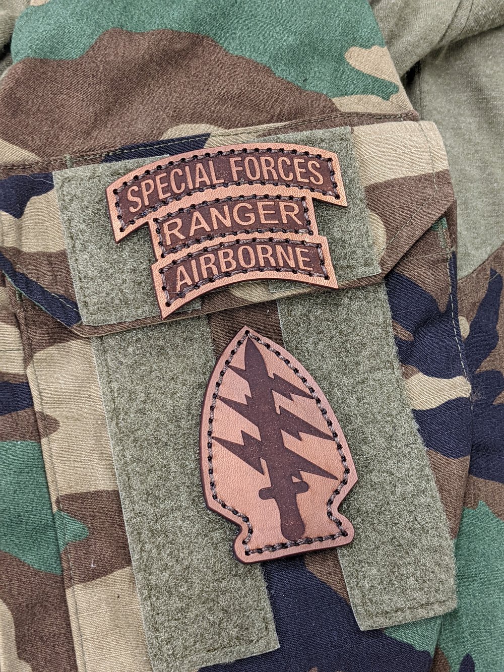 Military patch set Special Forces Ranger Airborn with flag USA Gold and  velcro, Airsoft