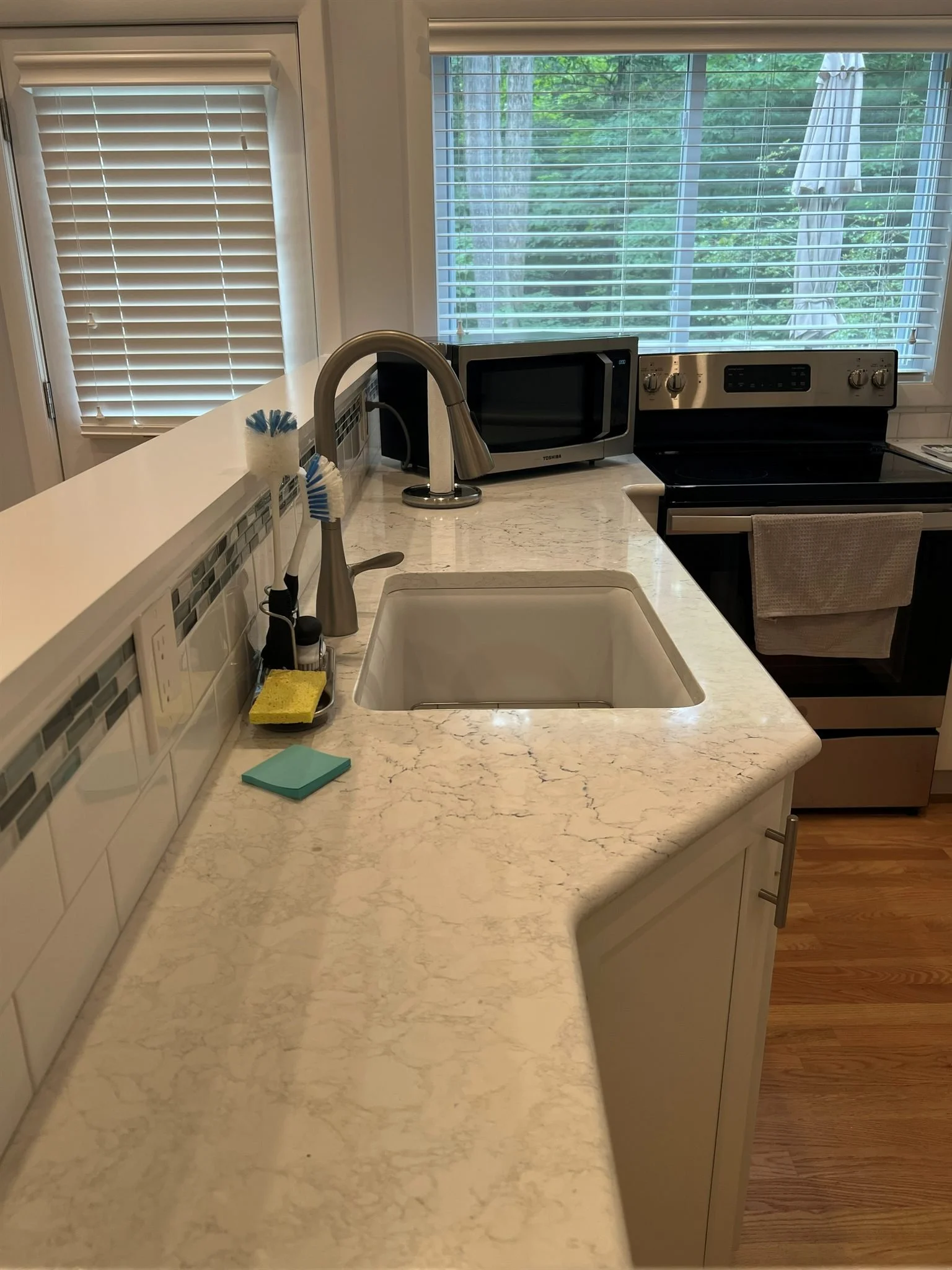 7 - PLP 19C Kitchen - Counter Top View.jpg