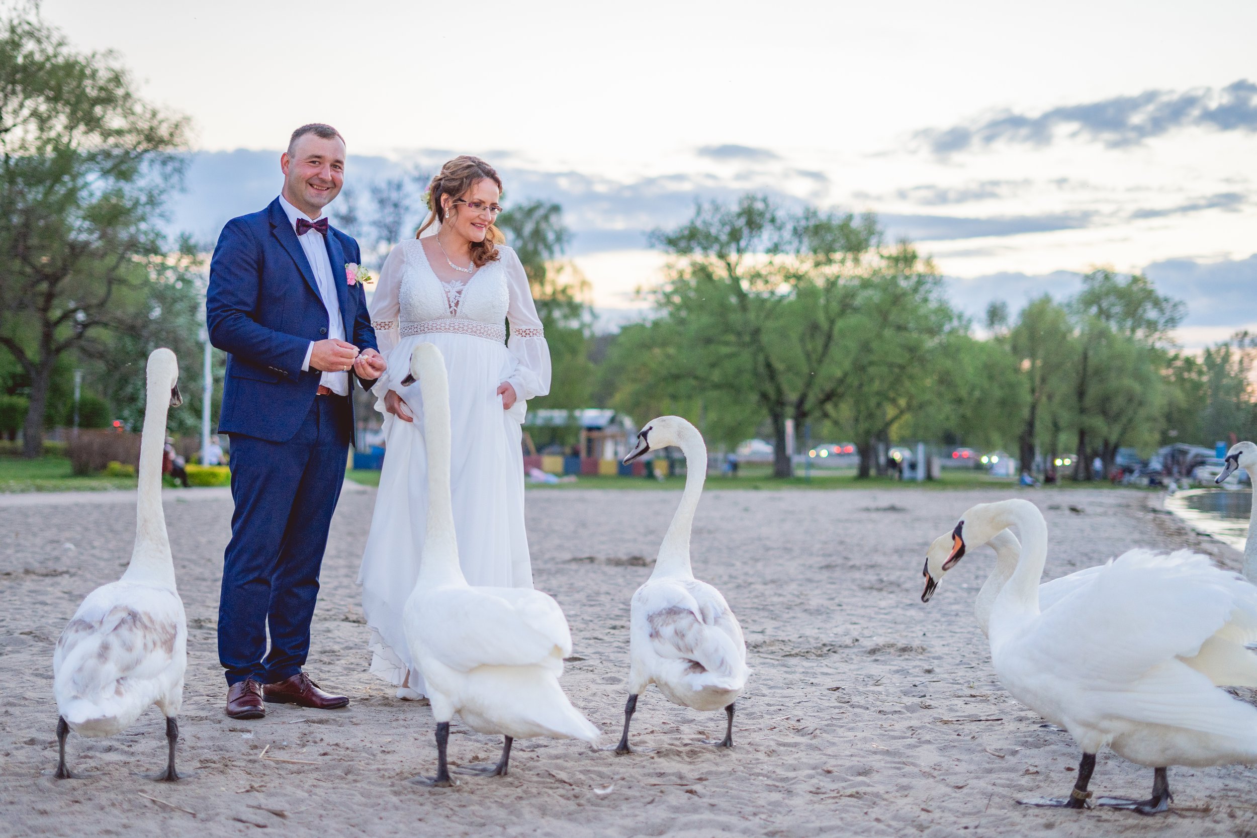 Sesja zdjęciowa nad jeziorem