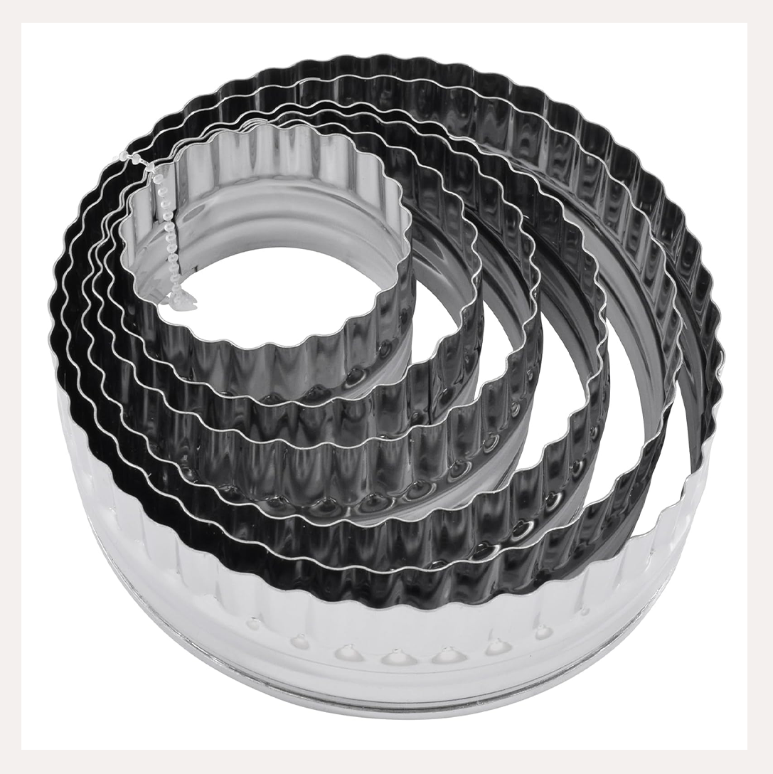 biscuit cutter 3.png