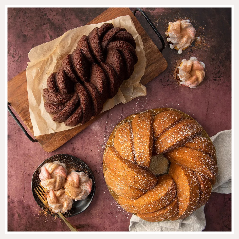 William Sonoma 75th Anniversary Nordic Ware Bundt Pan Ware Bundt - Main Image