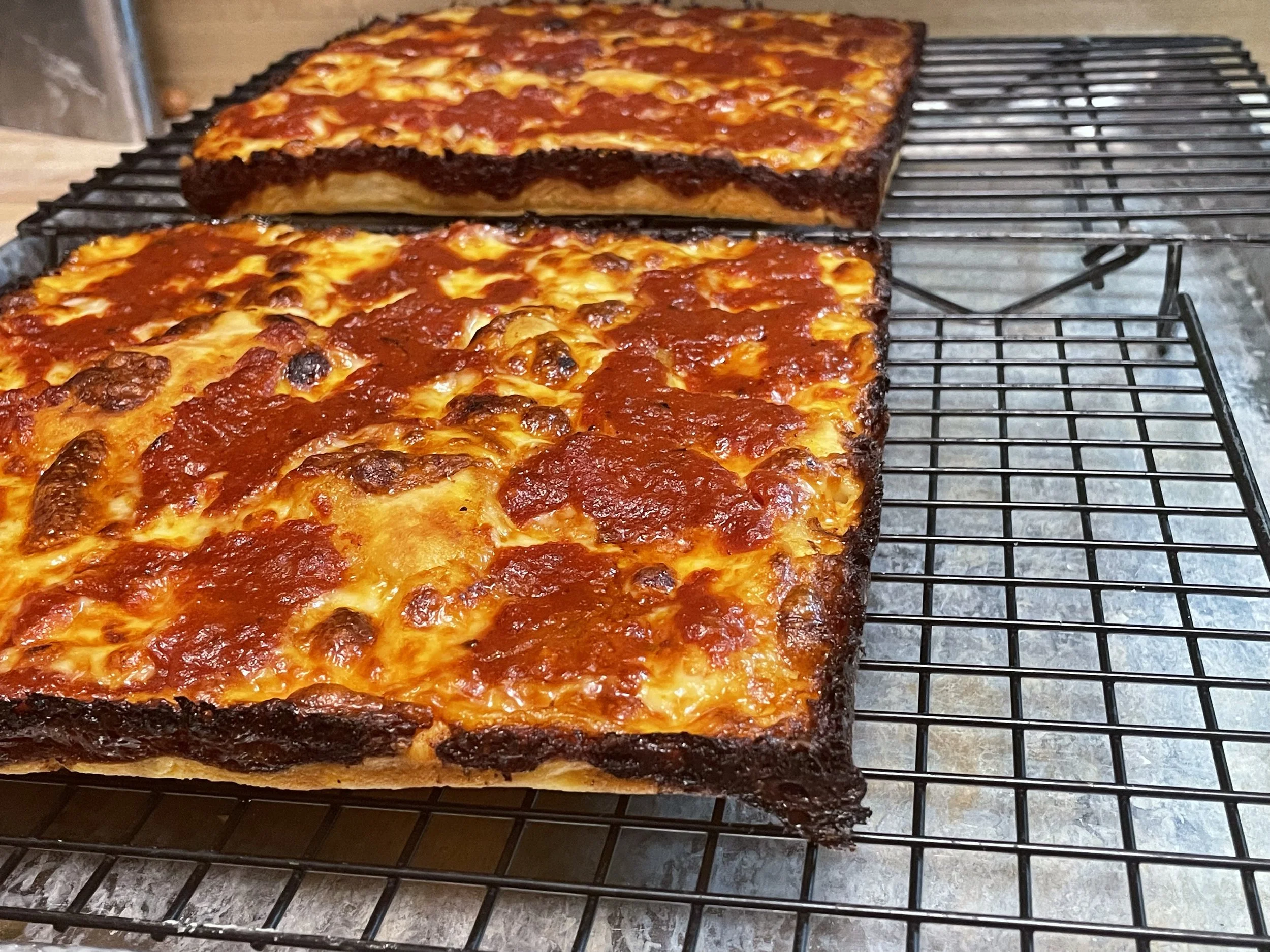 Detroit-Style Pan Pizza: why we love it