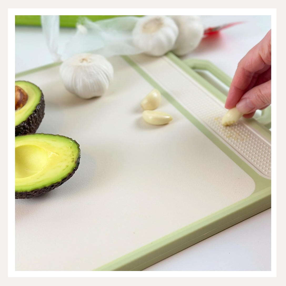 ss cutting board 3.png