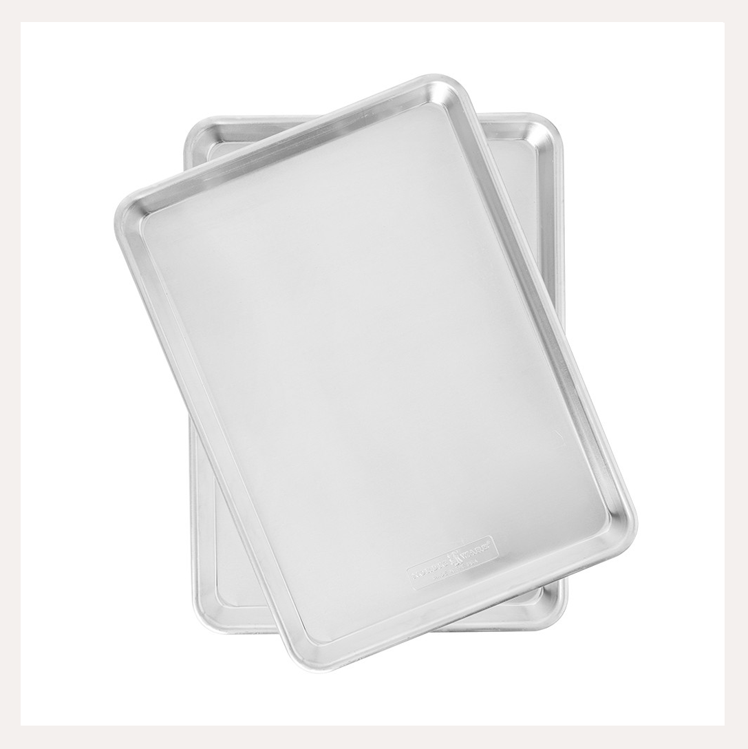 Baker's Half Sheet 2-Piece Set | Nordic Ware®
