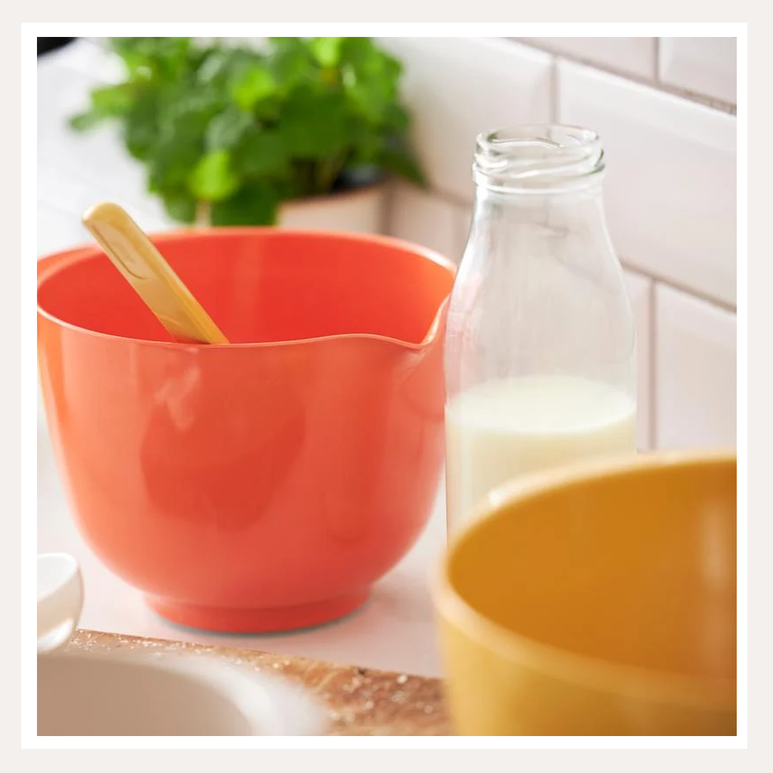 carrot mixing bowl 2.png