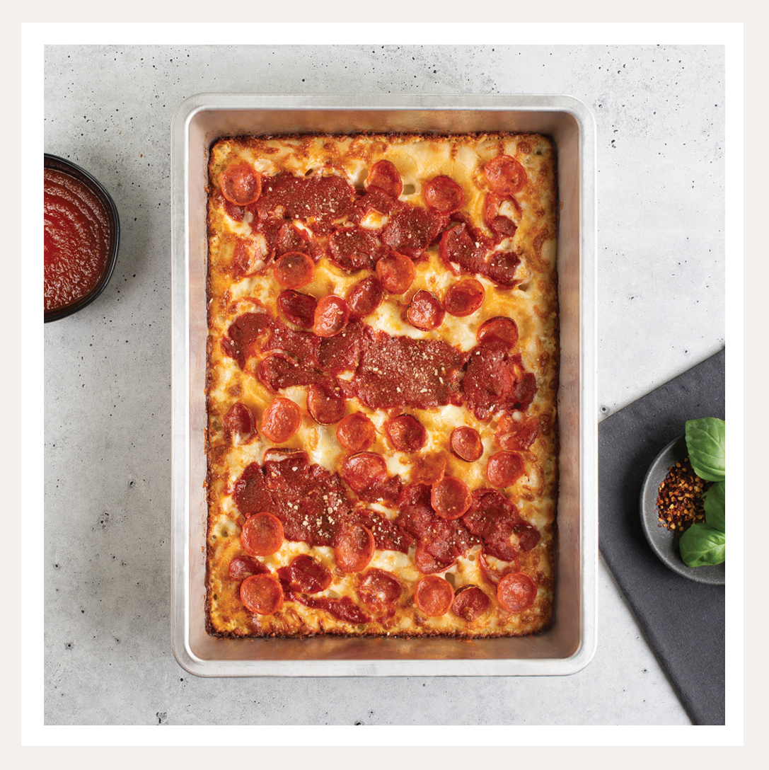 detroit pizza pan 2.png