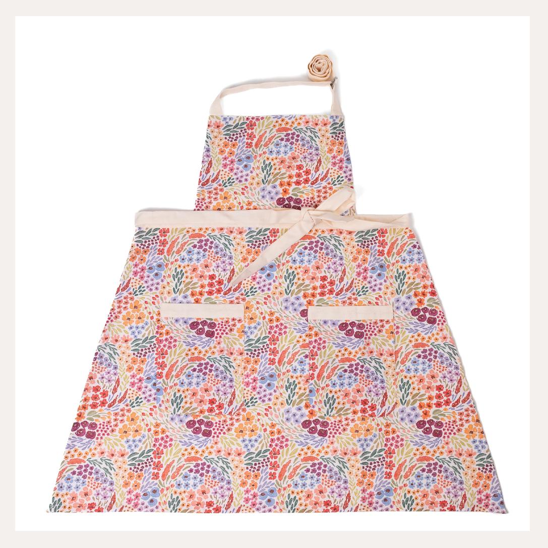 countryside blooms apron.png