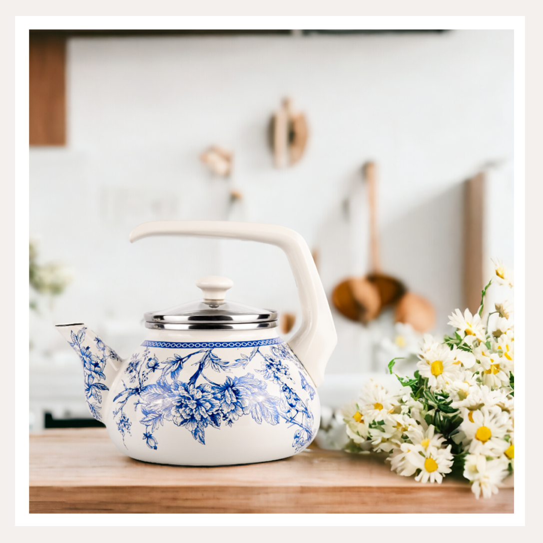 blue white tea kettle 4.png