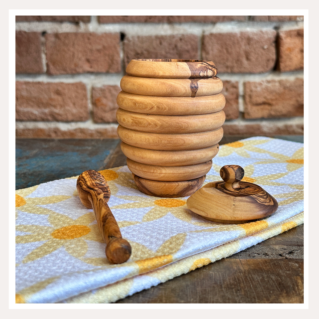olivewood-honey-jar-1.png