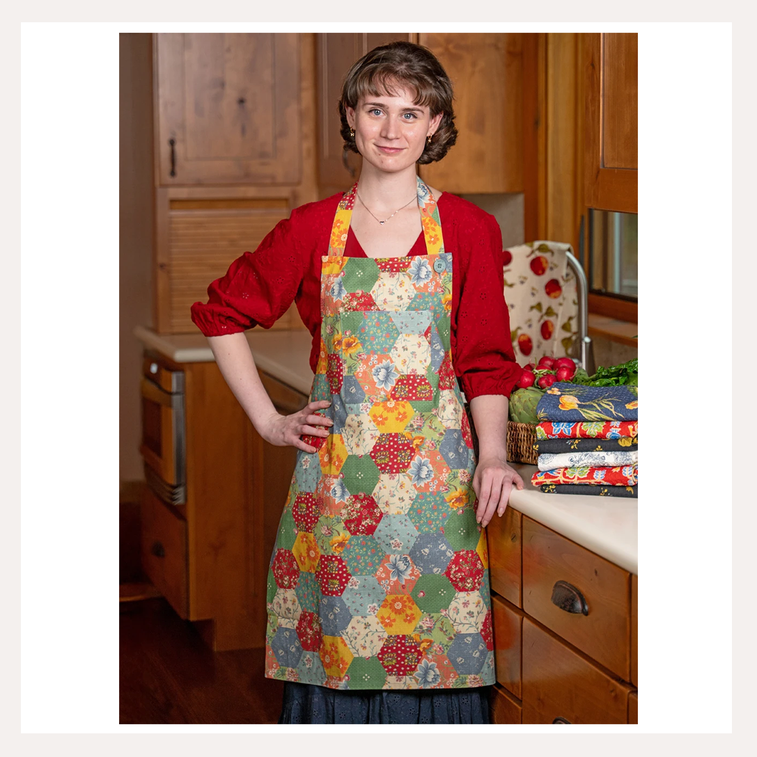 patchwork apron 1.png