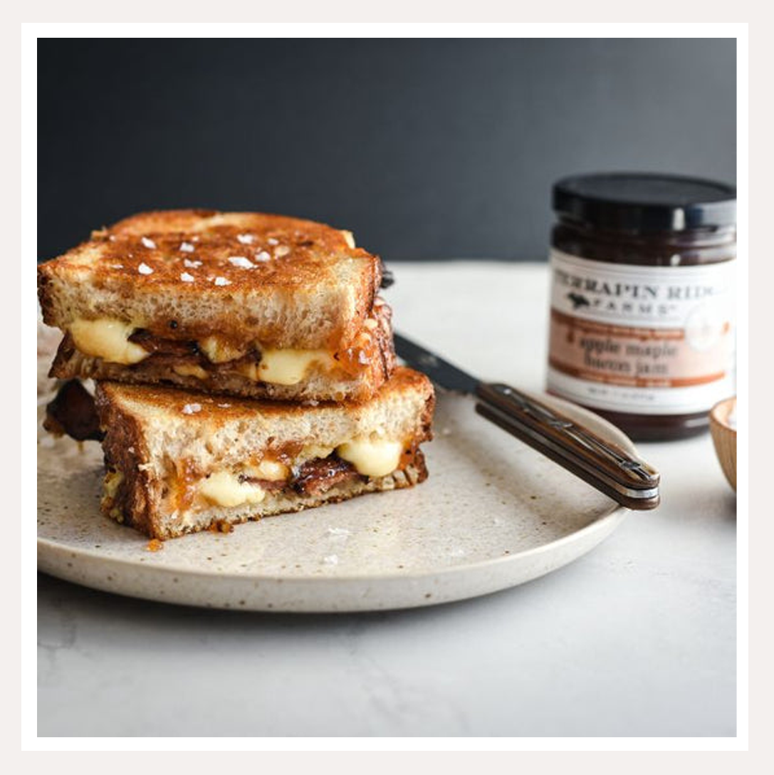 apple maple bacon jam 2.png