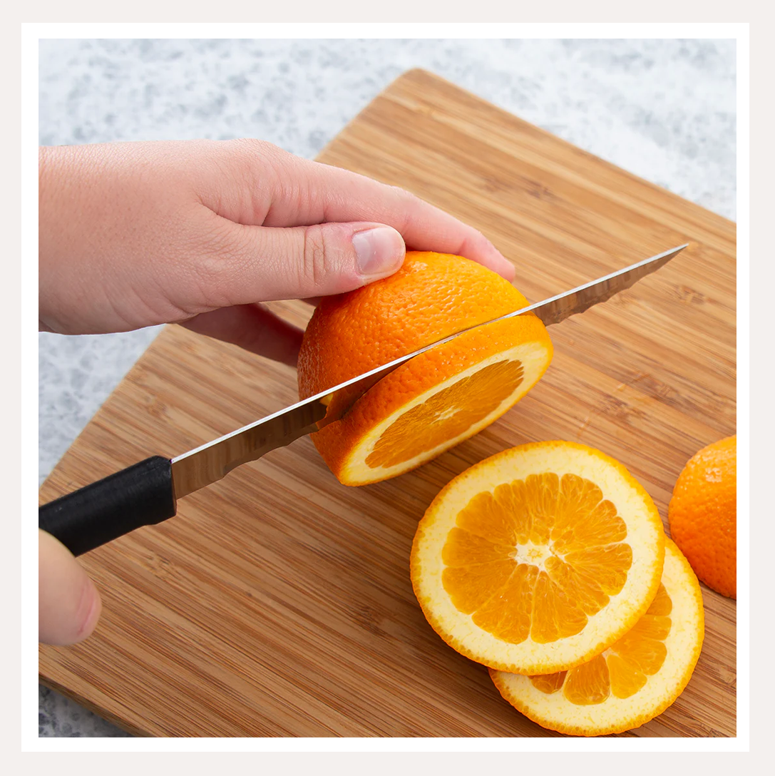 black serrated slicer 4.png