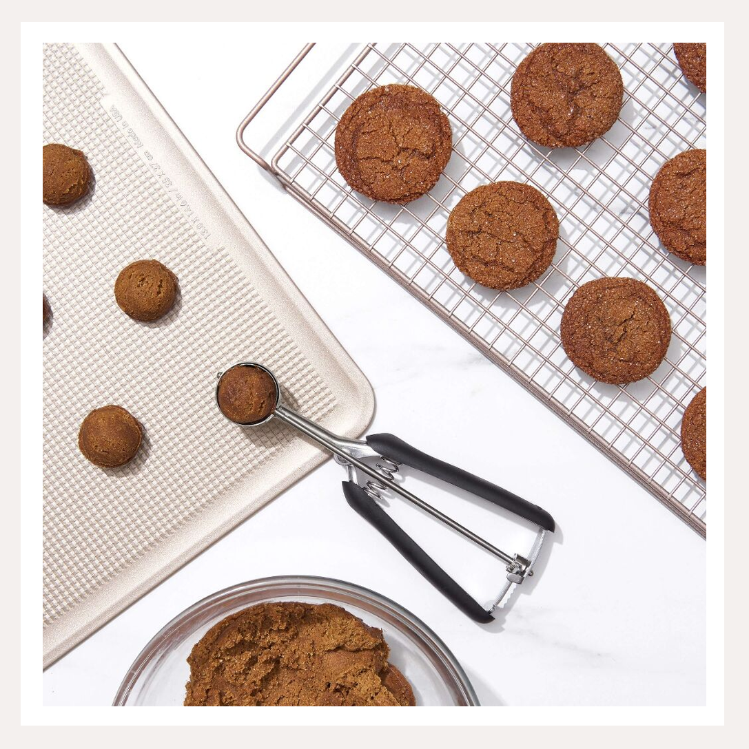 small cookie scoop 2.png
