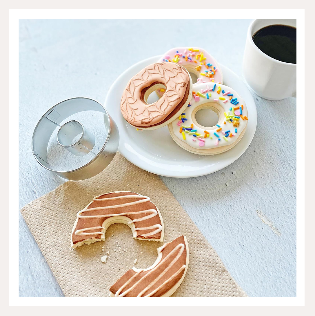 donut cookie cutter 4.png