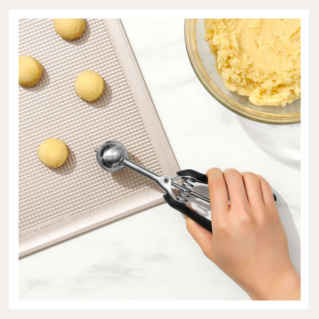 small cookie scoop 4.png