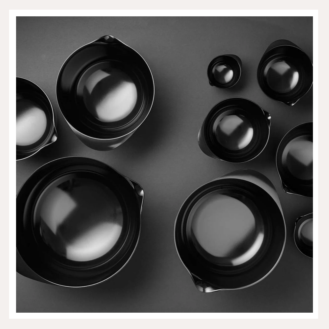 black bowl 2.png