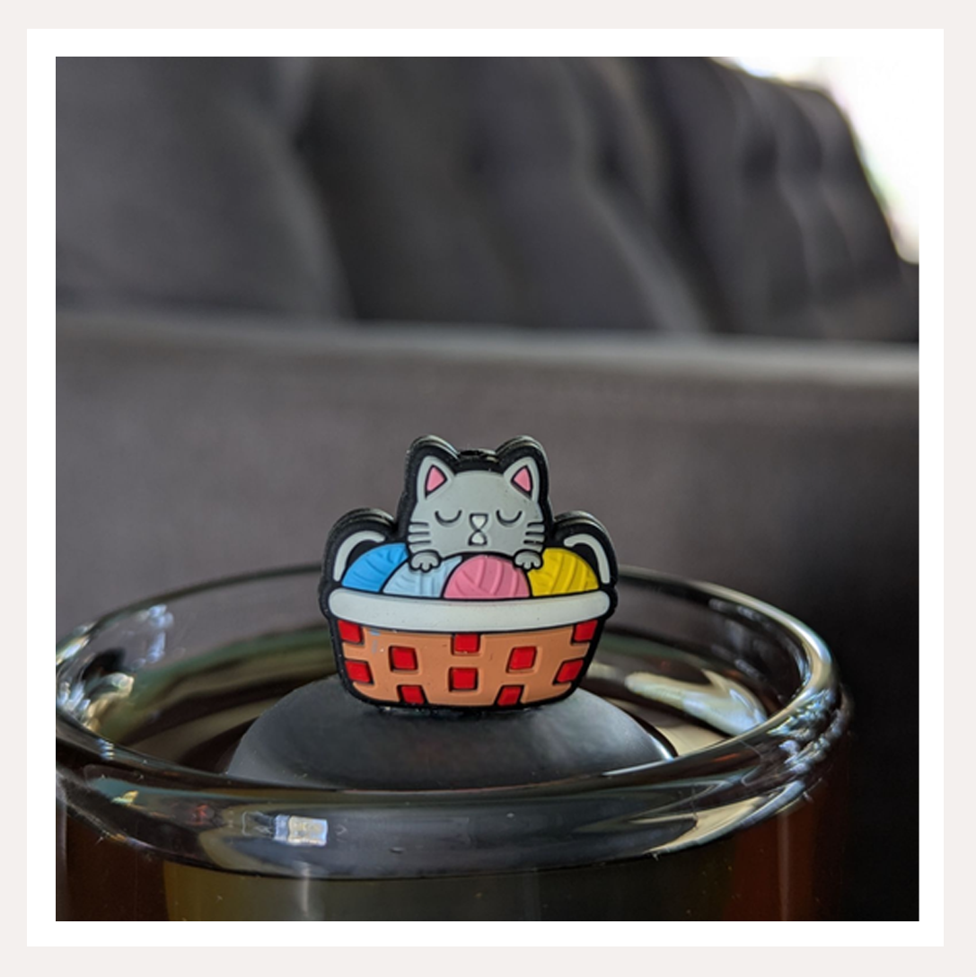 cat knitting infuser 8.png