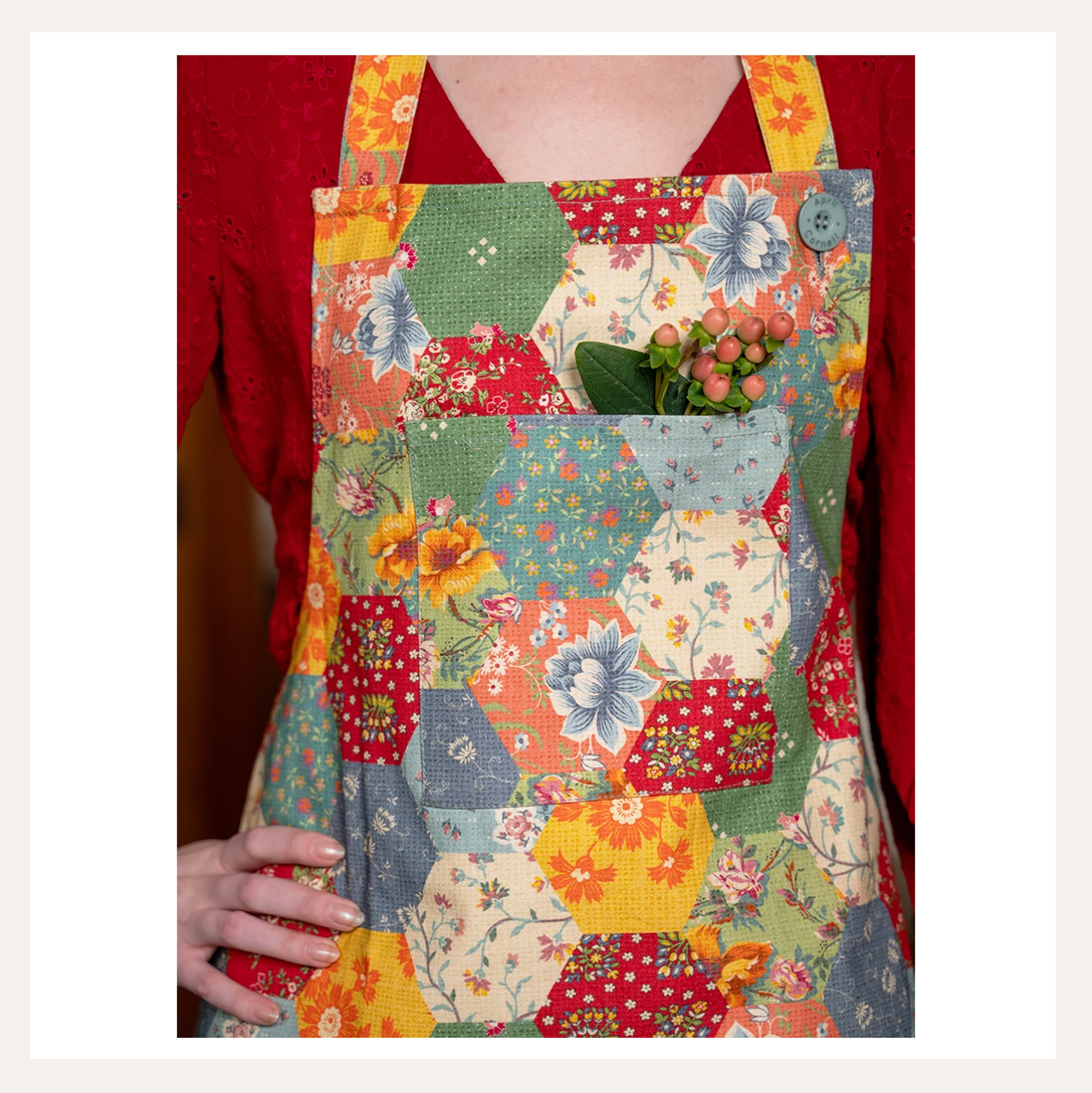 patchwork apron 2.png