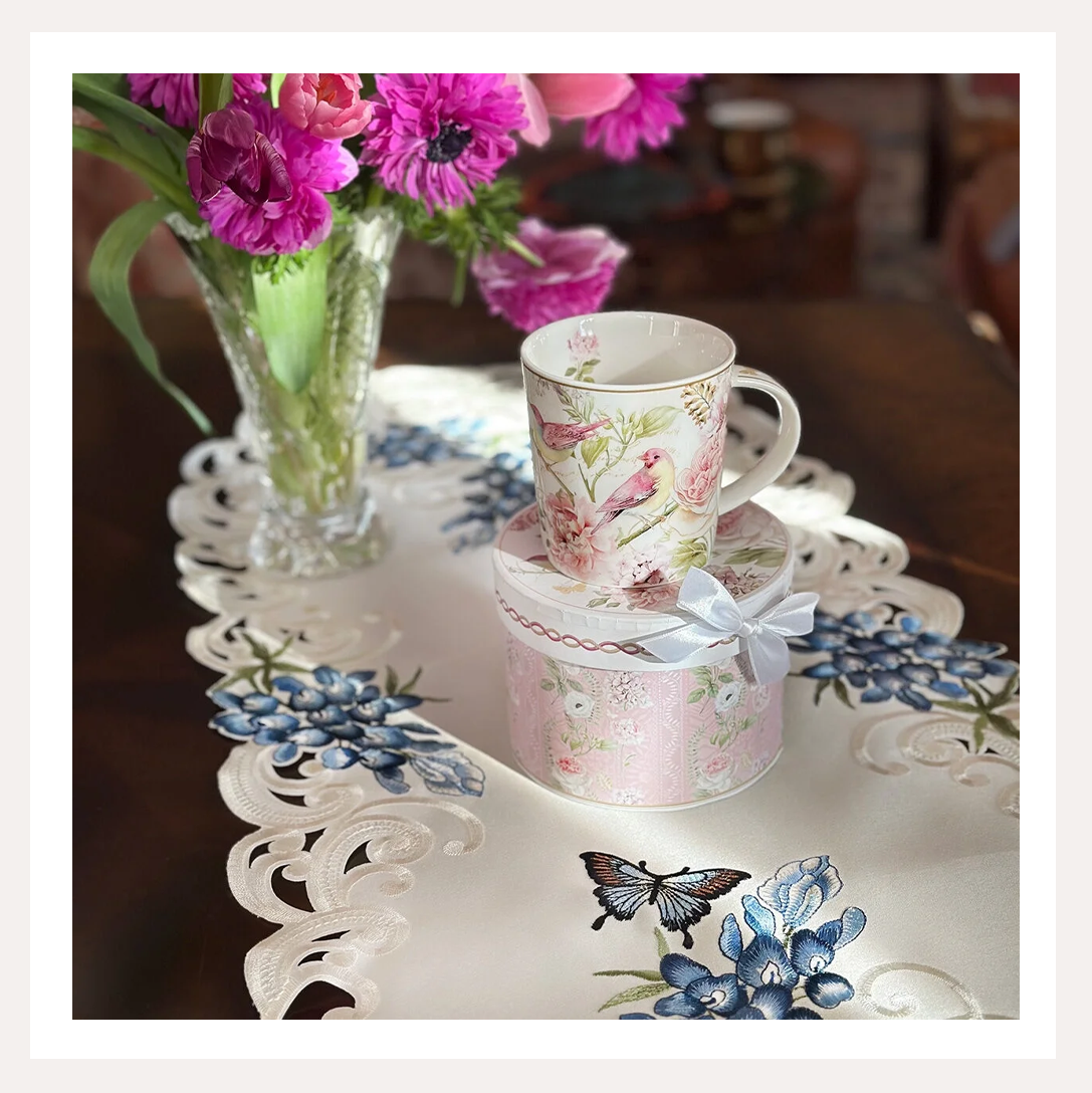 pink birds mug 4.png