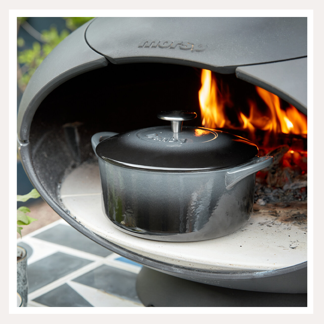 halo cast iron pot 8.png