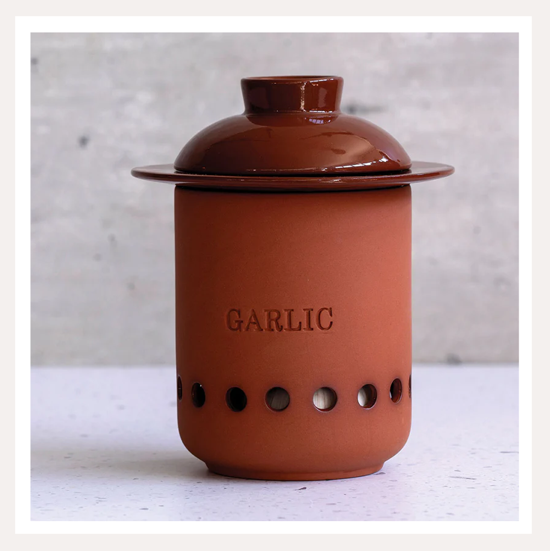 terracotta garlic keeper 6.png