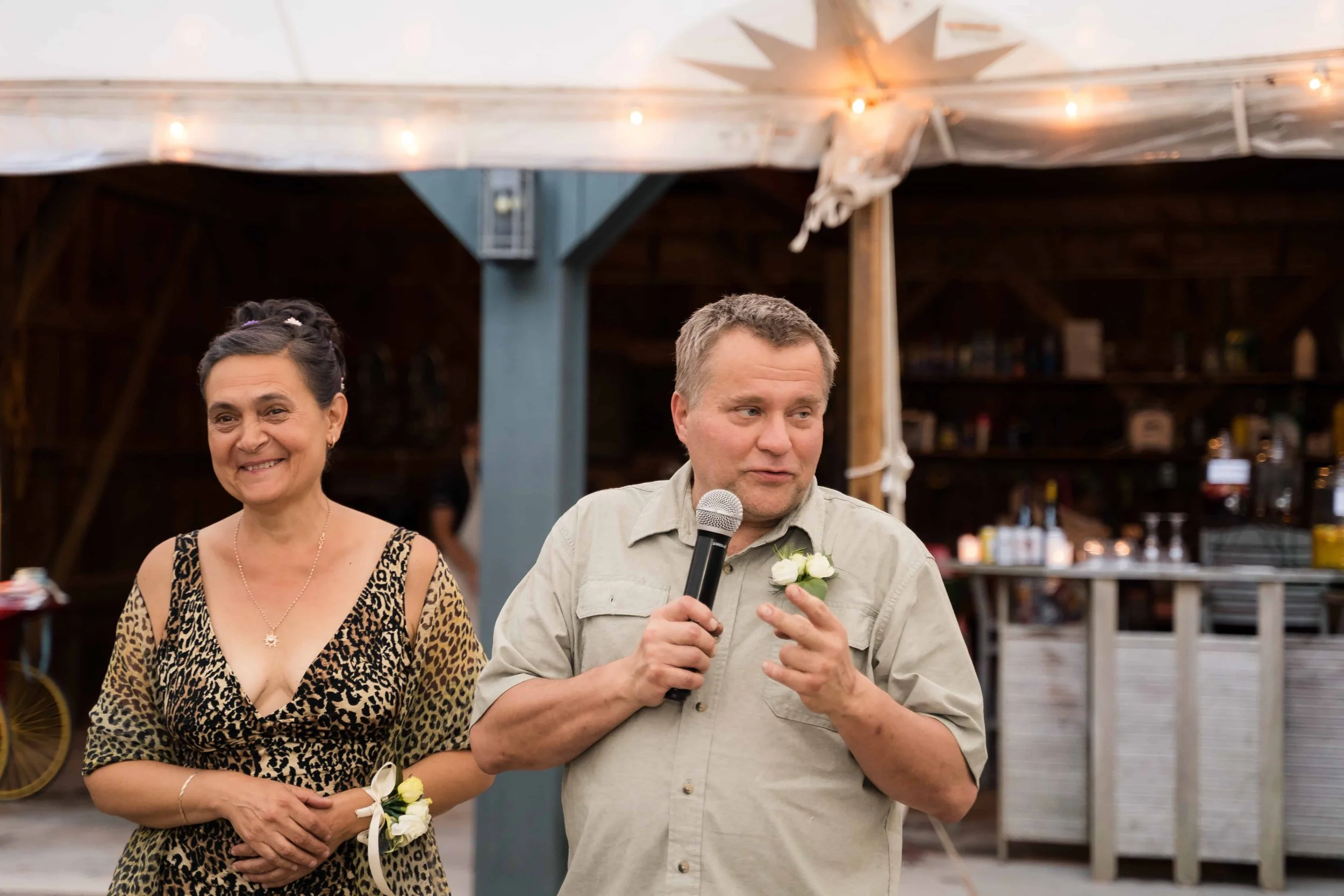 Puslinch-Backyard-Wedding-V&A-671.jpg