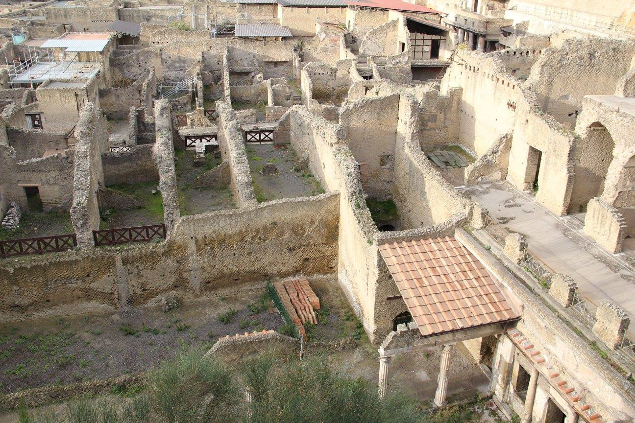 December 2015: Herculaneum, the "in" beachside resort of Antiquity. Got swallowed whole by a volcanic eruption of the Vesuvius alongside Pompeii. Those 2 cities are quite a place to visit.