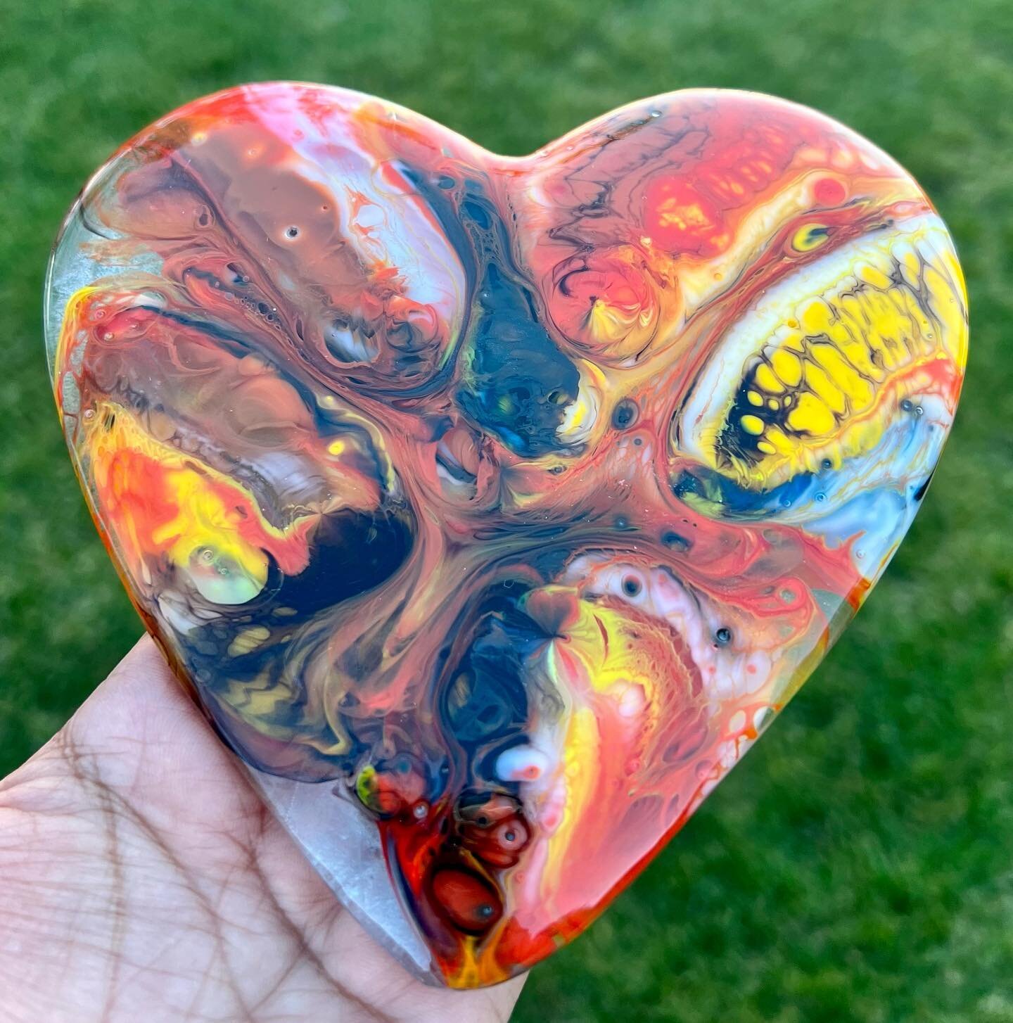 I&rsquo;m so excited for the upcoming fused glass pot melt hearts update.. 

If you have been following along my page, you know they are such a labor of love. They are all such beauties. So unique and one of a kind. 

#fusingkiln #firepolished #glass