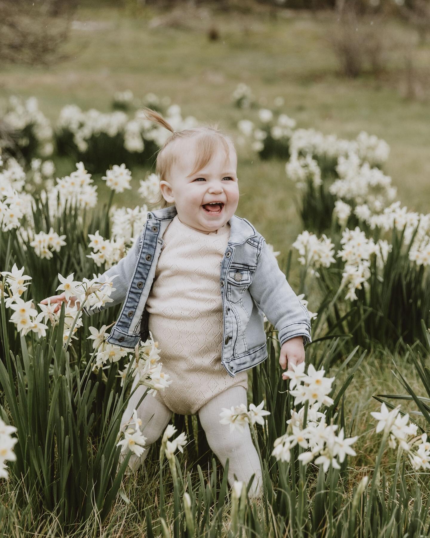 I might be completely obsessed with how beautiful this location looks at the moment 😍📸 also how bloody cute is little Millie! 🥹❤️