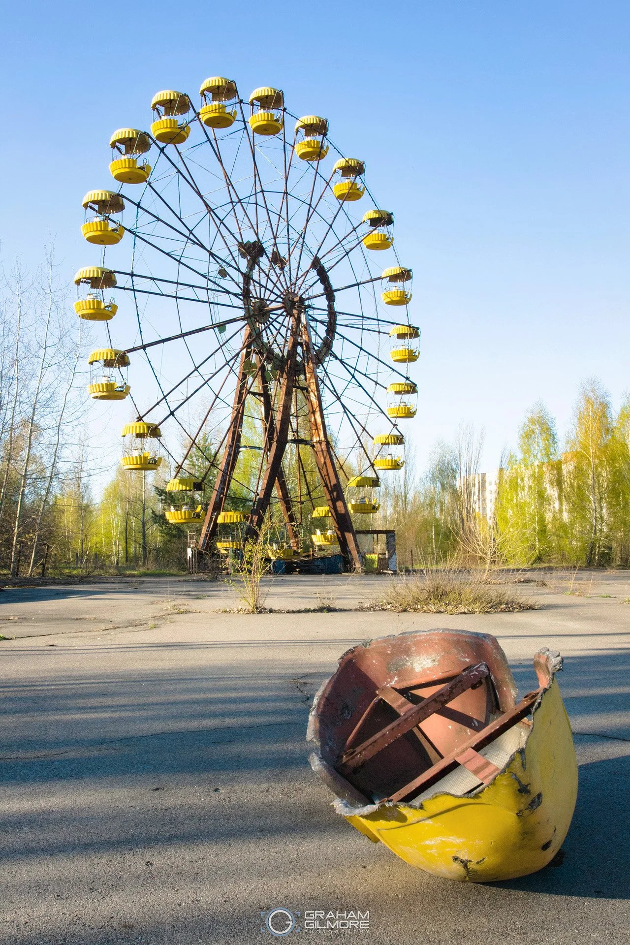Pripyat Ferris Wheel Abandoned Amusement Park.jpg