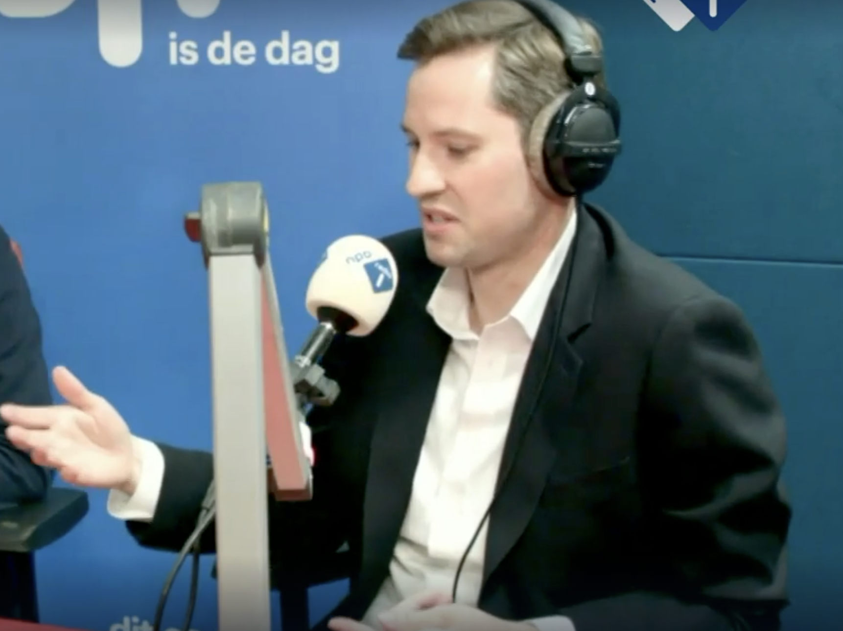 Vinzenz Ziesemer geïnterviewd door NPO Radio 1 over de miljoenennota