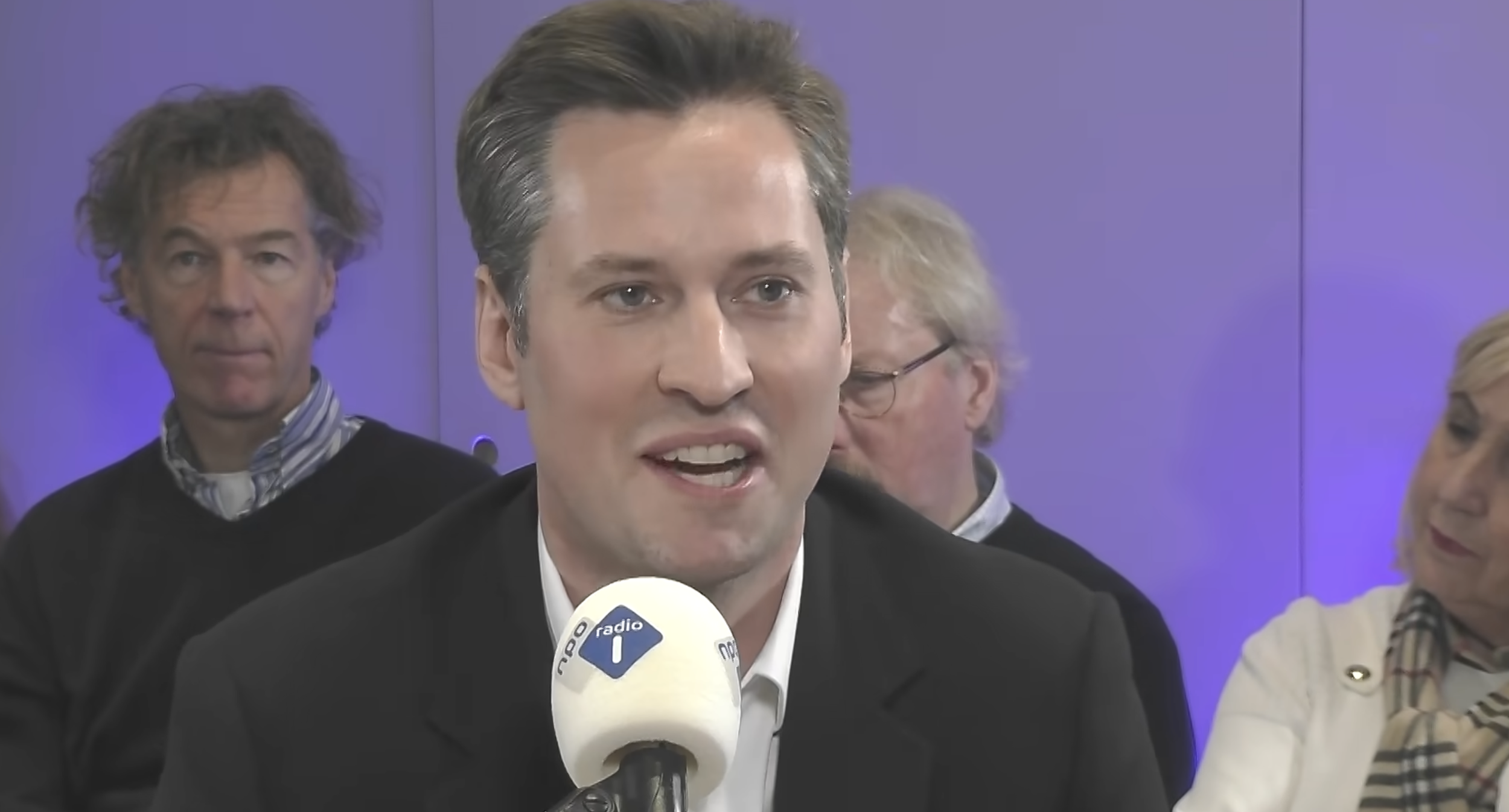 NPO Radio 1: Vinzenz over investeringsbeleid