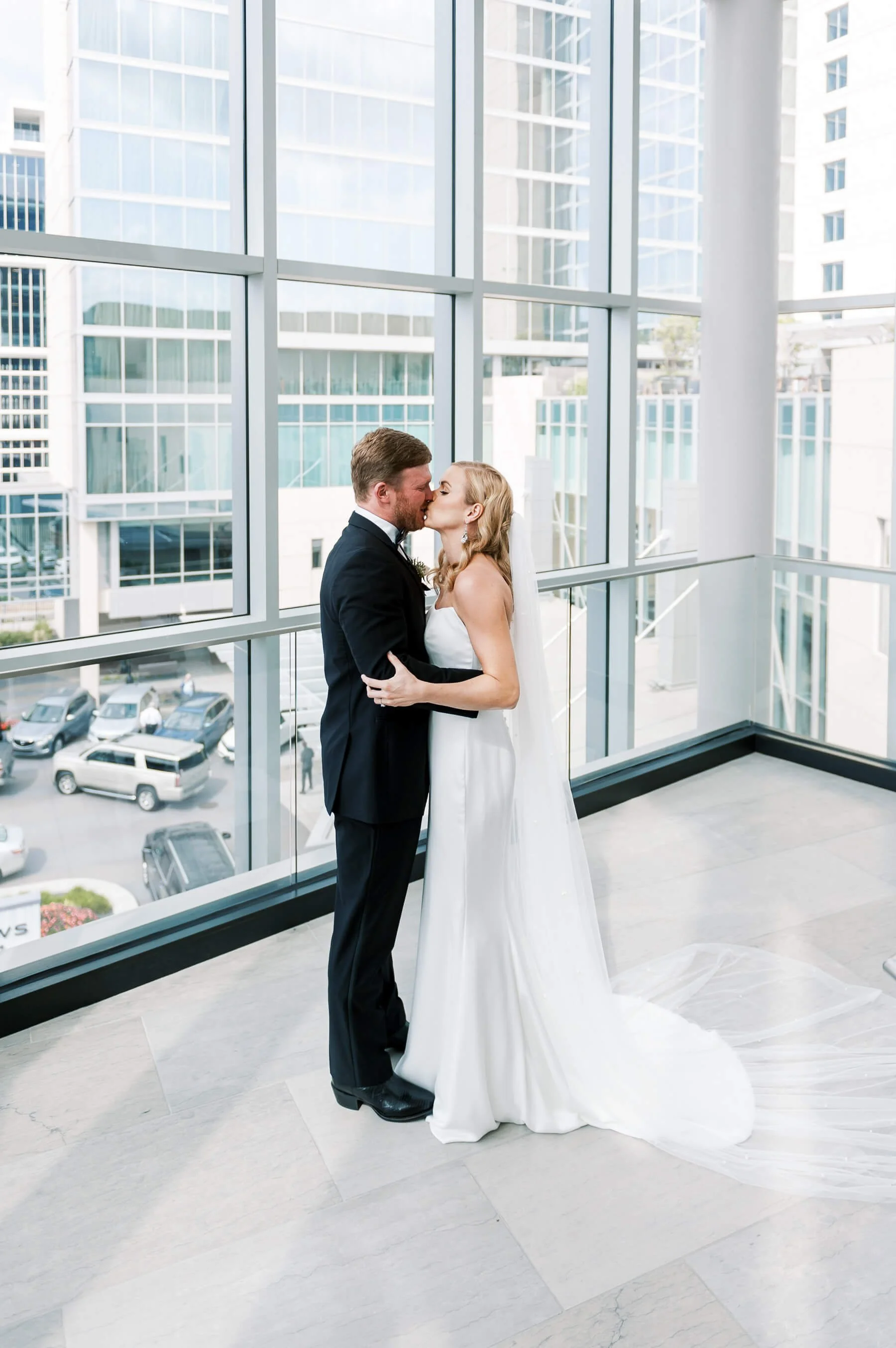 kansas city wedding photographer morgan newsom the bardot-0178.jpg