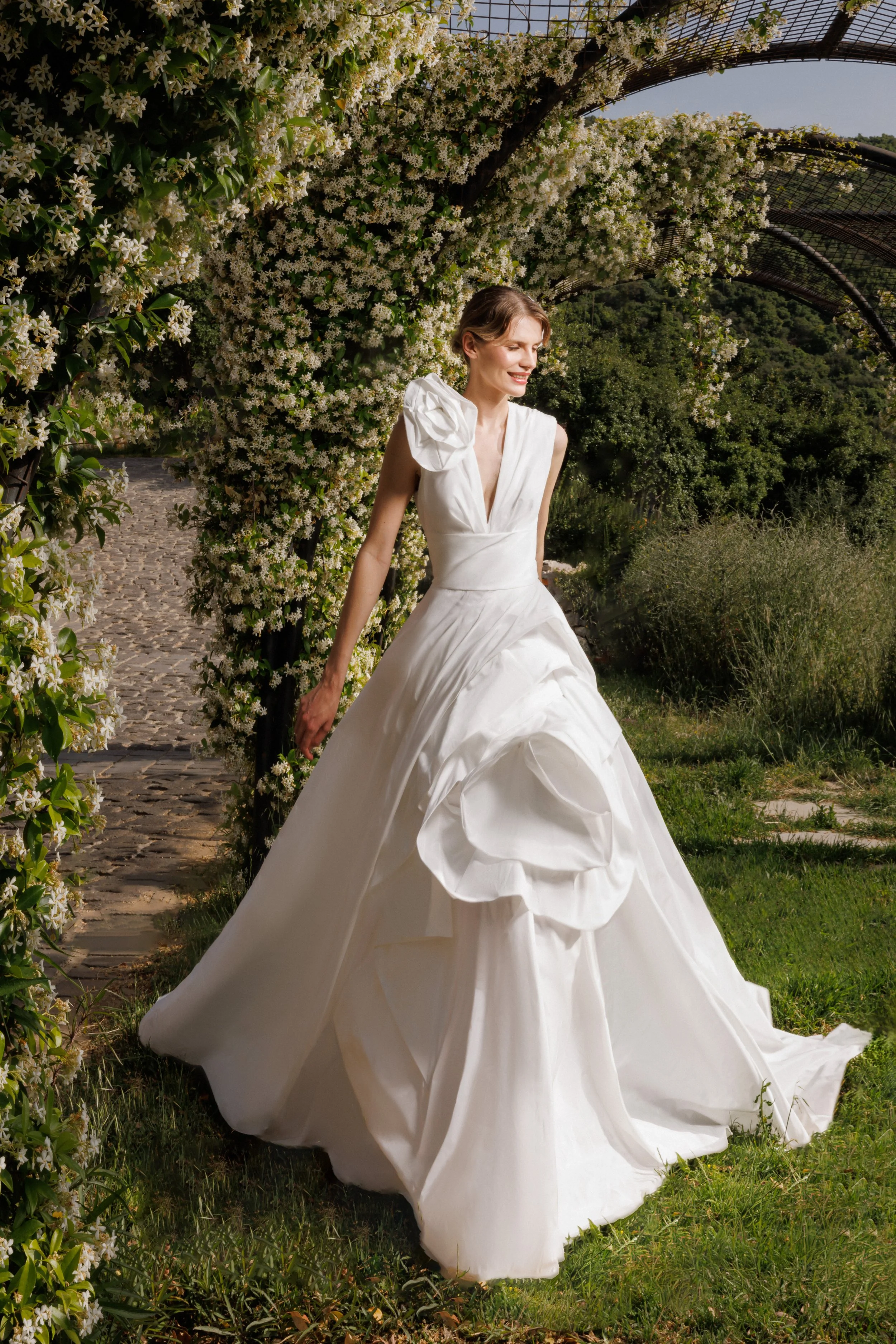La Mariée Boutique - Wedding Dresses for the Timeless, Romantic Bride