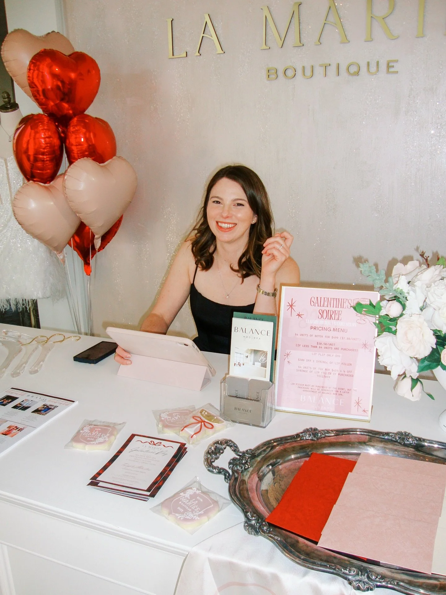Galentine&rsquo;s at La Mari&eacute;e ✨

What a wonderful night celebrating love, friendship, and all things bridal with the sweetest community of women. From bubbly sips to dreamy gowns, we had the most fun hosting this special evening.

A heartfelt