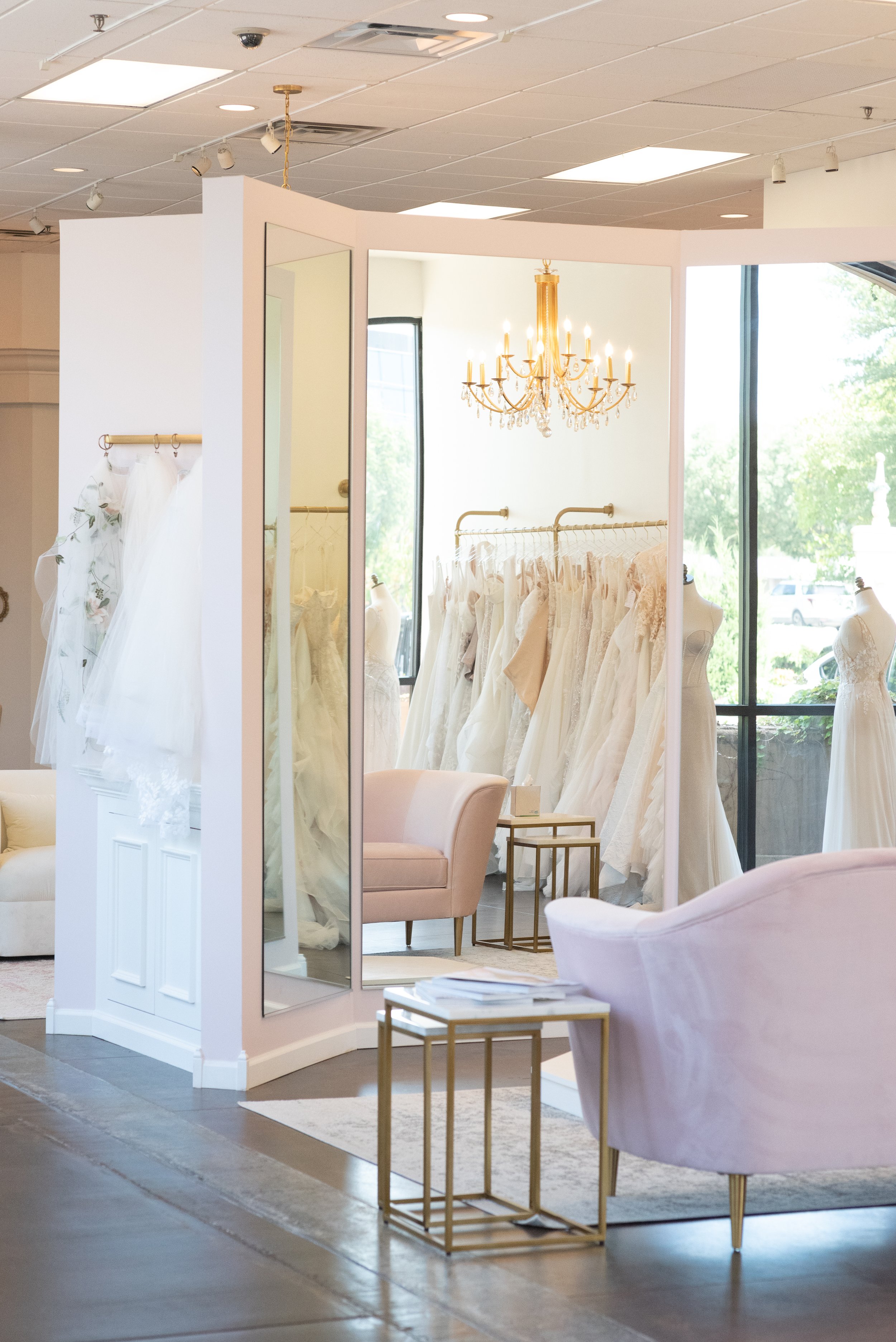 Discover Top Wedding Dress Boutiques in Tulsa for Your Perfect Bride