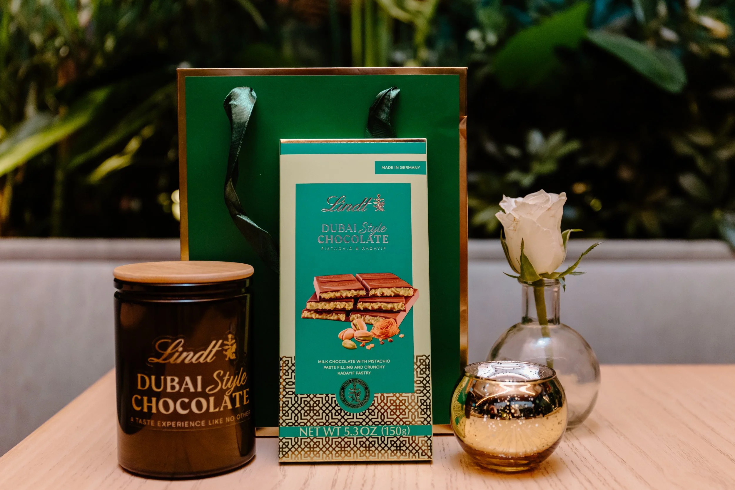 AdelineArtistry-LindtDubai-web-114.jpg