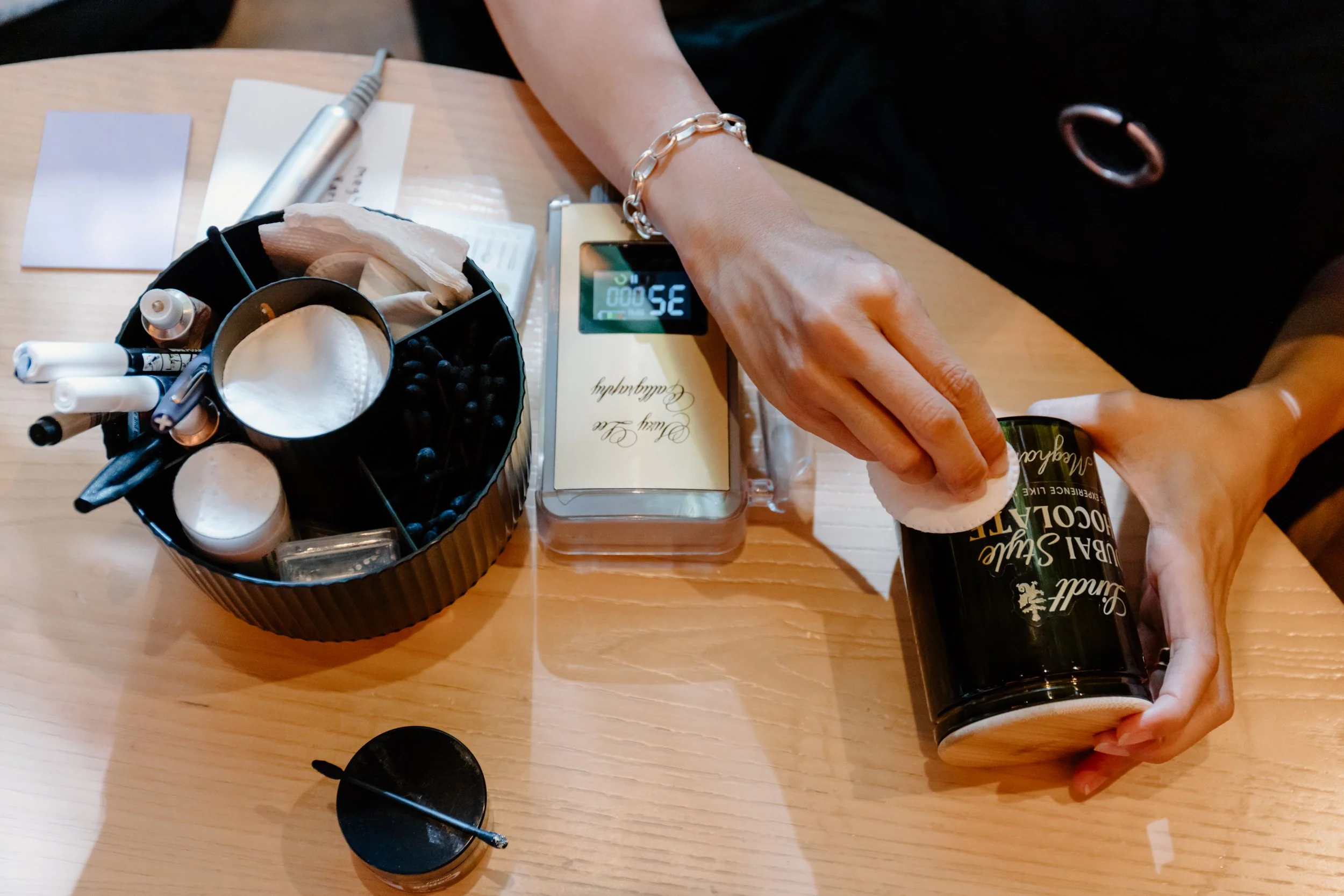 AdelineArtistry-LindtDubai-web-44.jpg