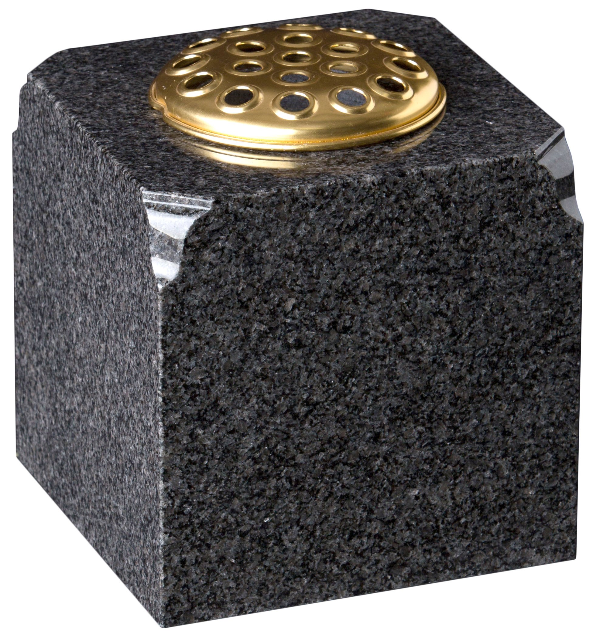 £250.00 WG277
Dark Grey
Vase 8”x8”x8”
Square vase with
moulded corners.