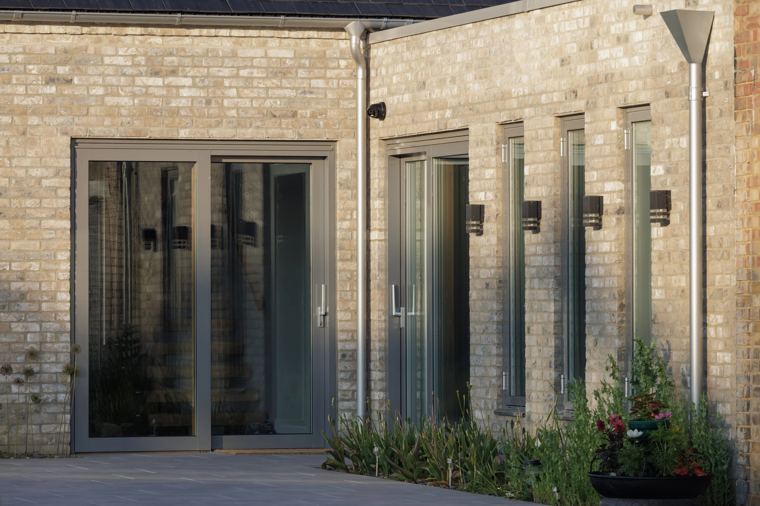 House Form_Pond House_Cambridgeshire_07.jpg