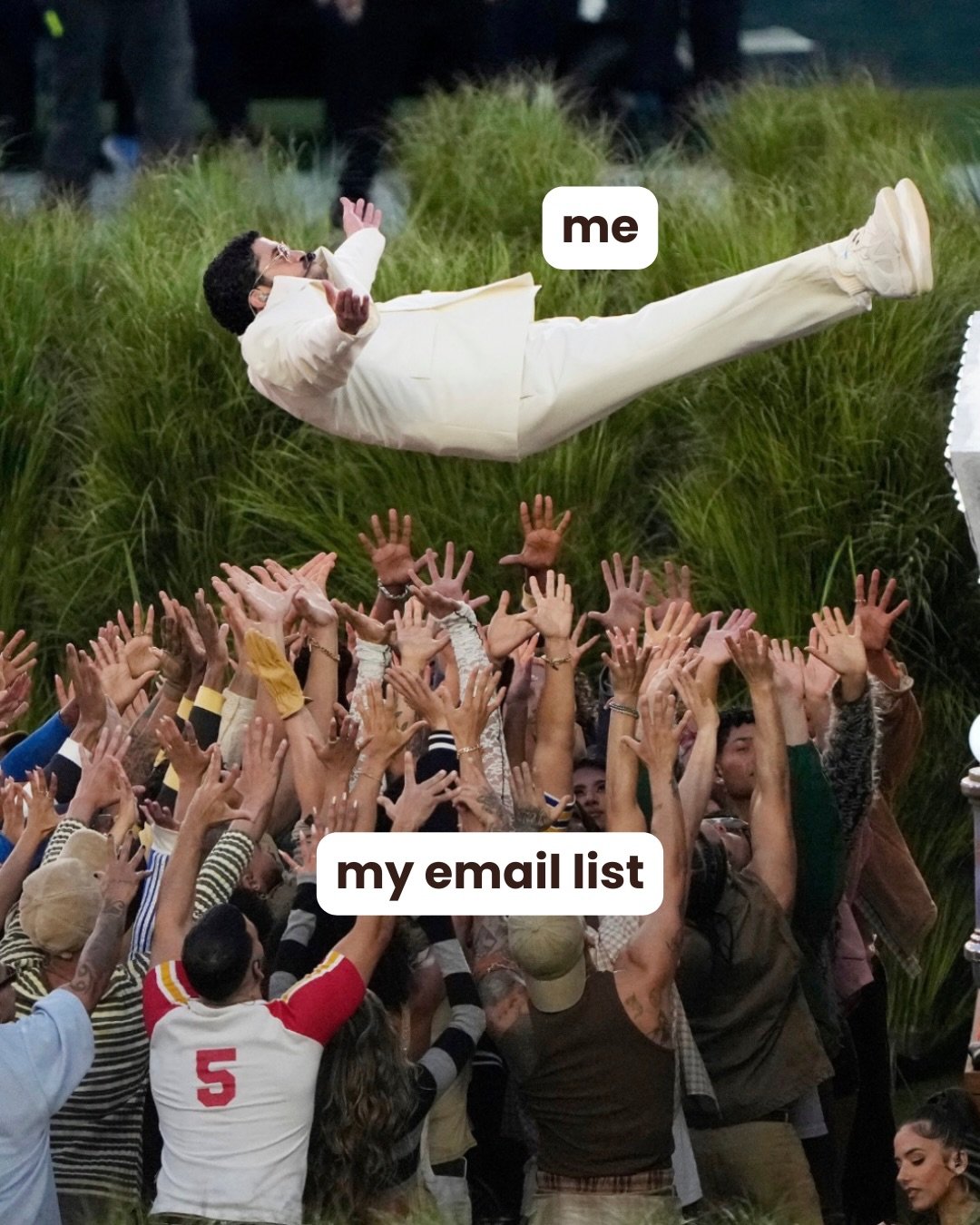 yall know I can&rsquo;t resist memes. and some of my favorite powerful moments too 💛

ps i can&rsquo;t be the only one that slide 3 happened to, right?? 

&bull;
&bull;
&bull;
#emailmemes #badbunny🐰 #badbunnymemes