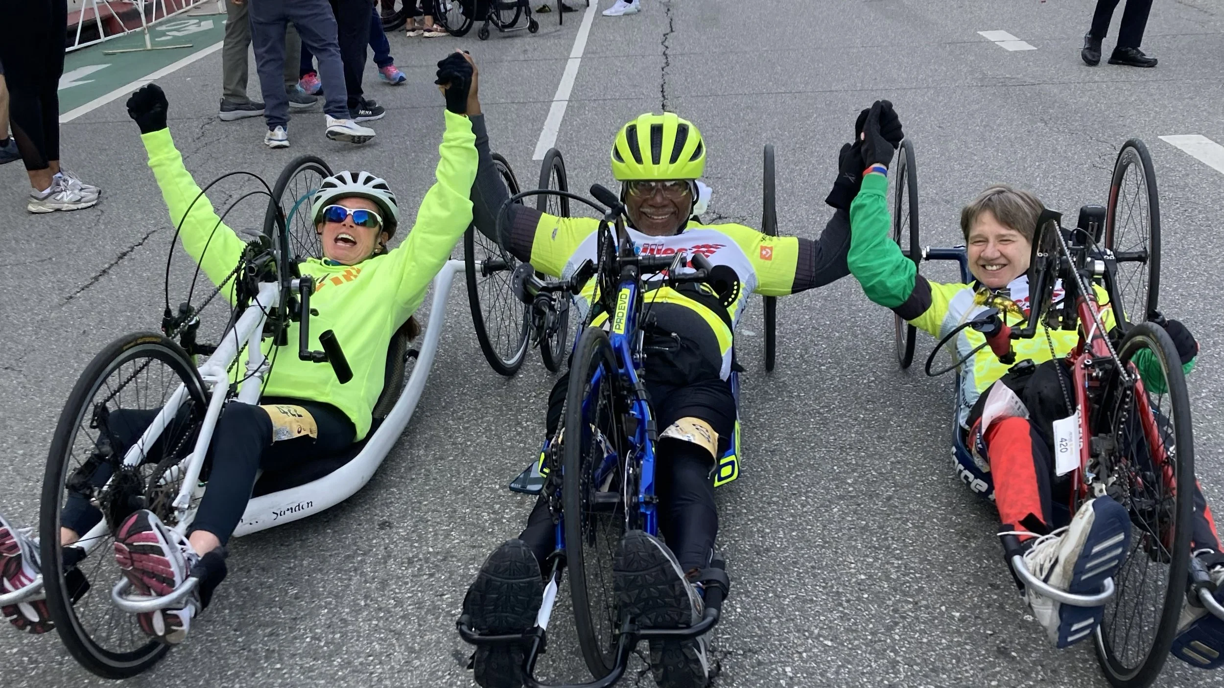 Achilles members running together